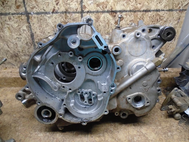 2007 Yamaha Grizzly YFM350 YFM 350 4x4 Motor Case Gehäuse Kurbel Block 2008