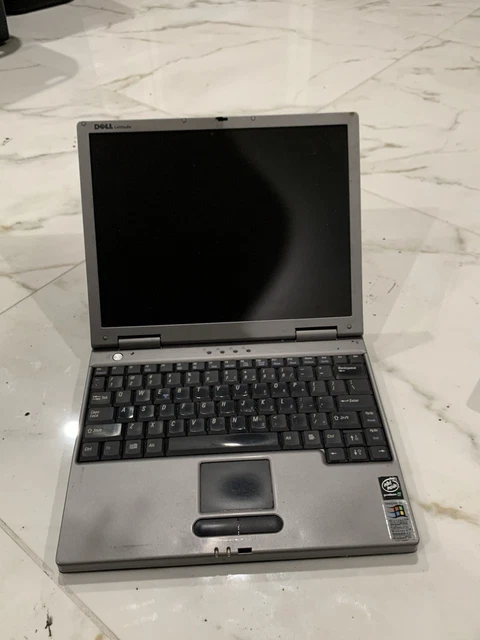 Dell Latitude C640 - PC Portable Windows XP - 14,1" - Pentium 4 - ATI Radeon - Série Latitude