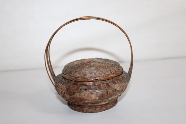 Ancien Panier de Poupée en Osier Tressé Vannerie