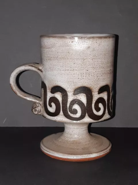 BRIGLIN POTTERY Sgraffito Drip Glaze LARP Art Pottery Collectable Pedestal Mug