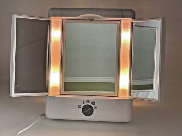 Conair Lighted Magnify 2-Sided Tri-fold Makeup Mirror 4 Setting TM7LX-2PT Tested