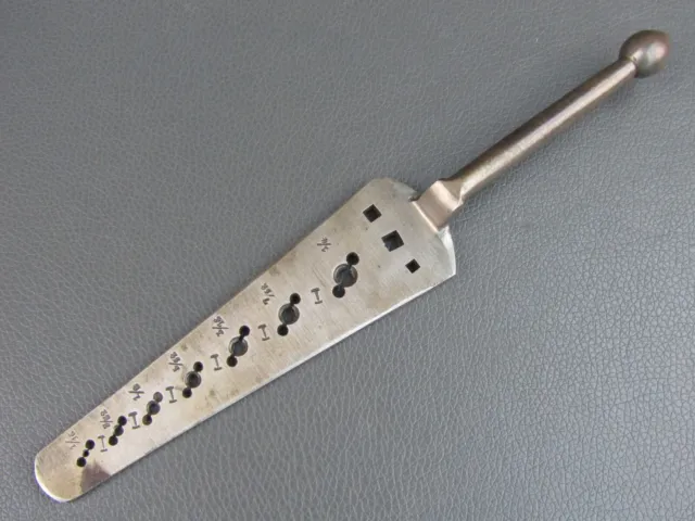 Vintage engineers screw thread gauge plate old tool