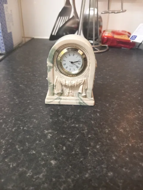 Vintage Aynsley Small Quartz Clock Tested And Working