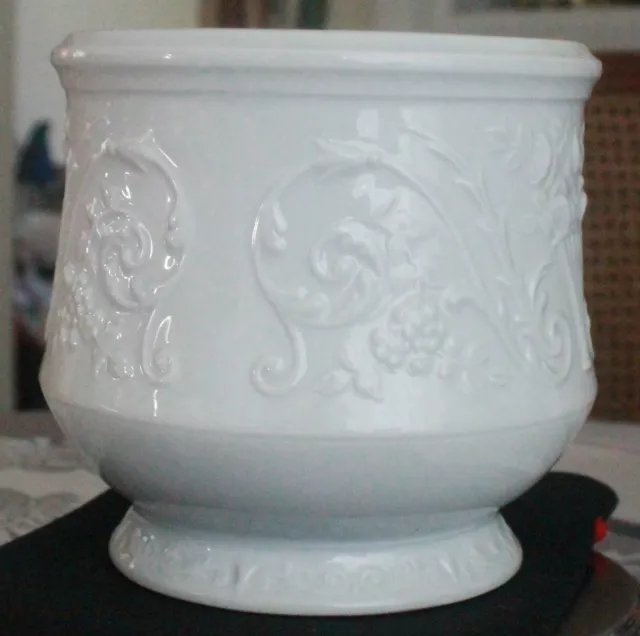 PORCELAINE RAYNAUD LIMOGES cache pot .....*** 3