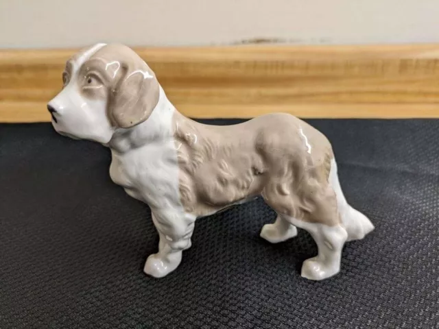 Vtg. ceramic dog figurine; made in German Democratic Republik. GDR.