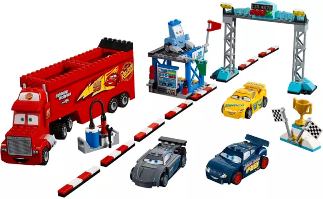 Lego - Juniors - Cars - 10745 - La Finale Des 500 Miles De Floride