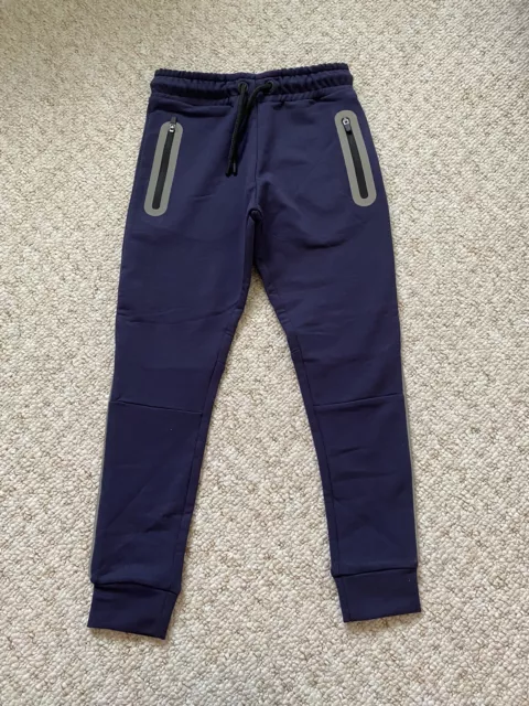 George Boys Navy Joggers / pantaloni / fondo tuta. 5-6 anni. Nuovo. Riflettente