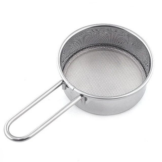 Práctico tamizador de hornear de mano de acero inoxidable para facilitar el manejo de la harina