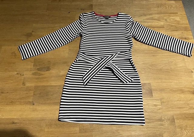 girls clothes bundle age 7-8 years Incl Next 2