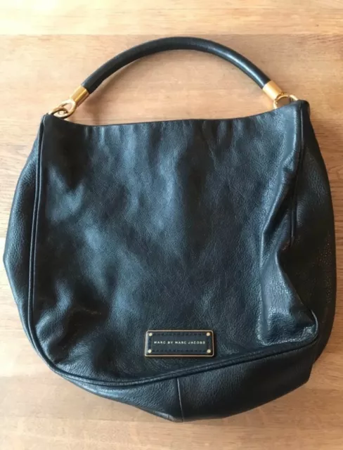 Sac à main noir en cuir Marc Jacobs en très bon état