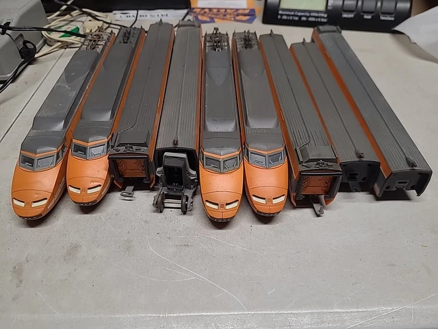 Lot train électrique JOUEF de 1972 Motrice CC 72001 + 7