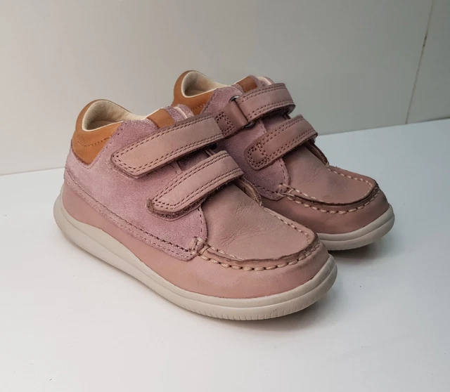 Clarks boots deals kids pink