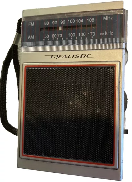 Vintage Realistic Radio Shack Hand Held Portable AM-FM Radio Model 12-719 Works