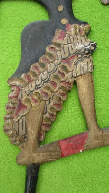 Antike Schattenspiel Figur aus Holz und Haut gefertigt Wayang Kulit 3