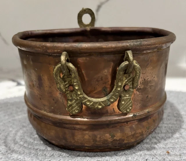 thumbnail image 2 of Handmade 100% Pure Copper Water Pitcher Dispenser – 4L Hammered Finish With 2 Serving Glasses, Traditional Indian Craft 2 of 6