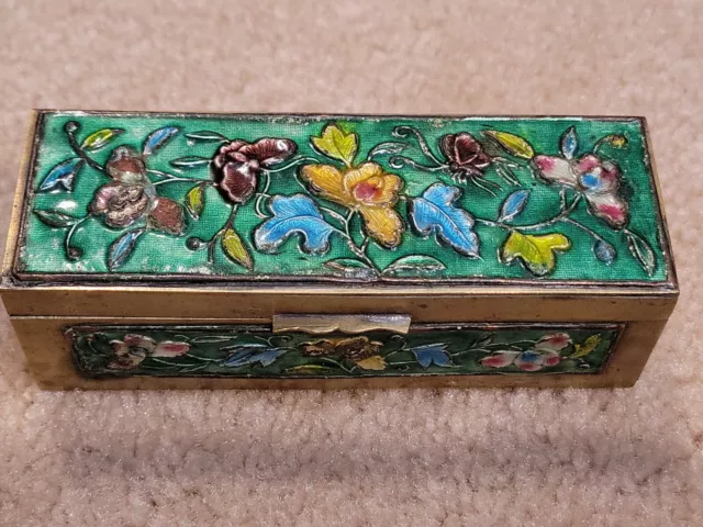 AMAZING RARE DECORATED Antique Chinese Cloisonne Enamel Box Brass 4.5"X1.5"