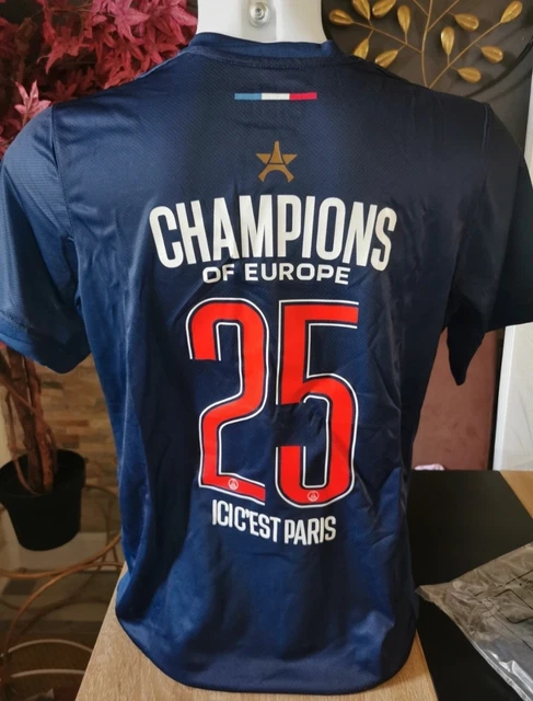 MAILLOT DE FOOT Psg 25/26 étoile champion of Europe XXL EUR 20,00