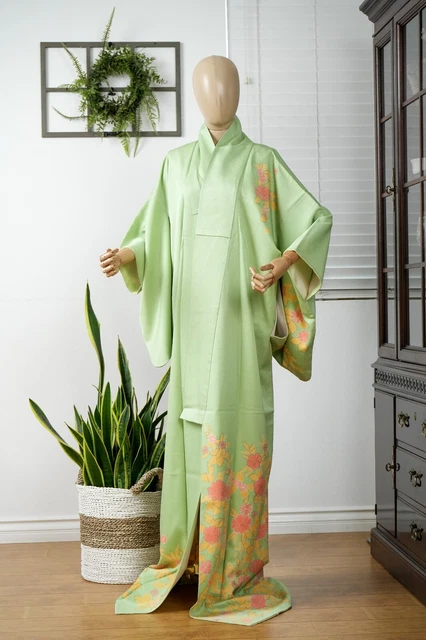 Dear Vanilla Japanese Silk Kimono Women's Robe Gown Authentic Japan Vintage Mint