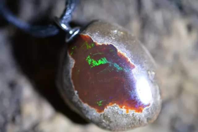 20ct 25x20x10 Multicolor Black Chocolate Opal Kette Shewa Ridge Africa Gem