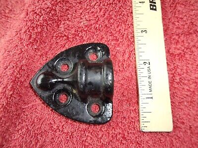 1 Cast iron Part Vintage wall mounted bracket holder lamp part ?? latch receiver