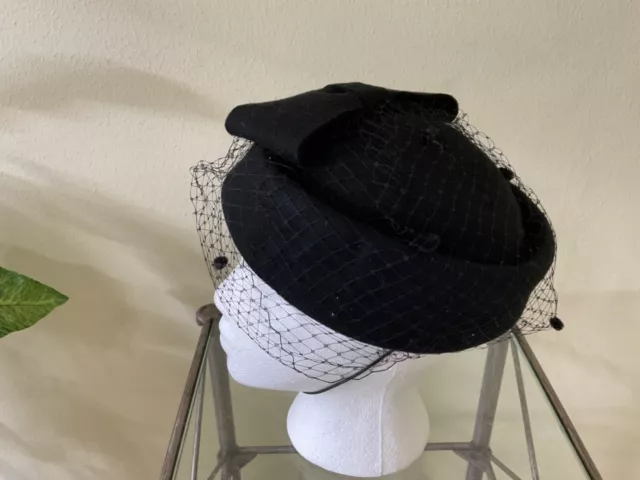 ANIWON Vintage Classic Chic Black Pill box Hat w/bow Netting strap 100% Wool