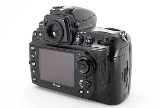 [MINT] Nikon D700 12.1MP Digital SLR Camera Black 3