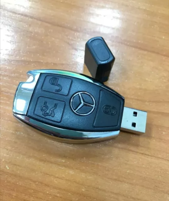 Clé USB Mercedes Benz voiture 32go