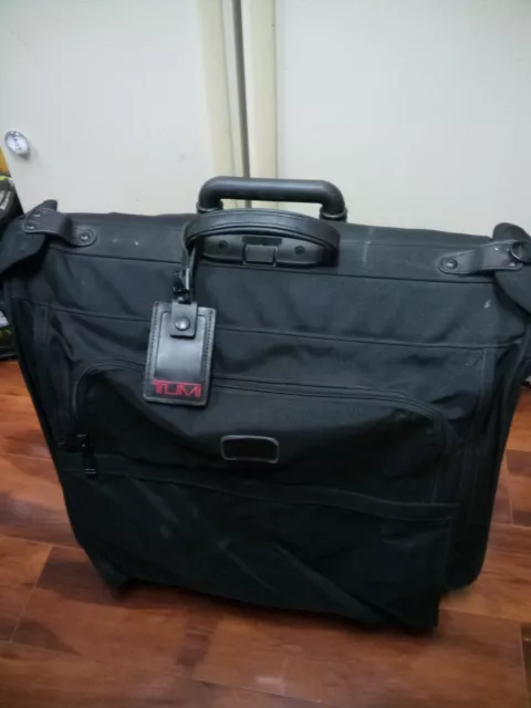 Tumi Alpha G4 Upright Rolling 2 Wheels Garment Bag Hanging Case 2241D3 Luggage