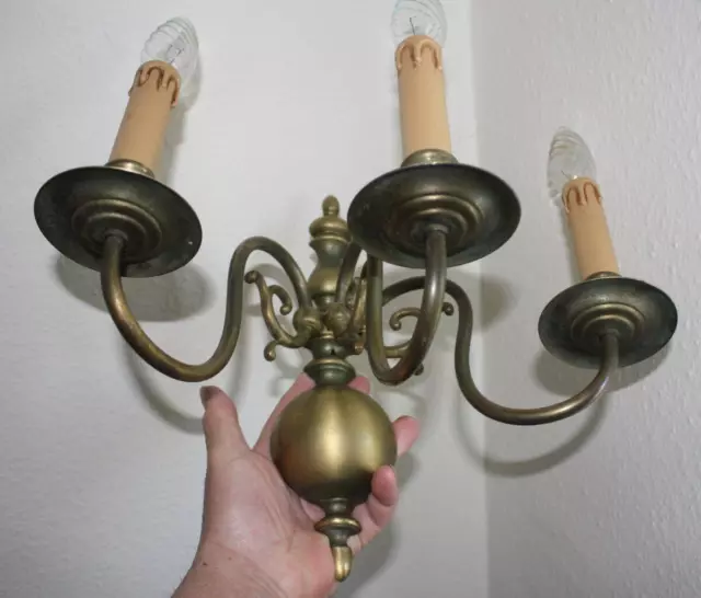 Vintage Flemish Wall Light 3 Arm Brass Sconce. (My3L)