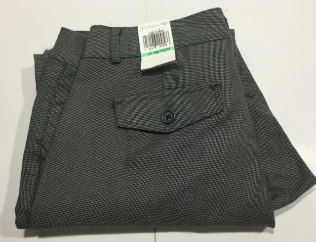 Dockers Hello Smooth The Khaki Straight-Leg Pants - Petite, Size 8P Medium