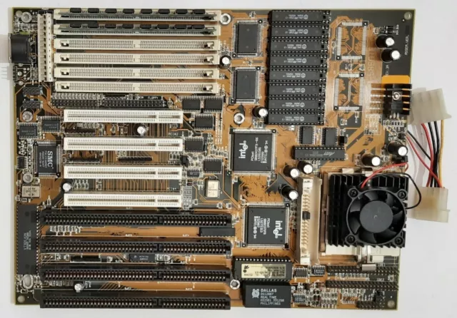 Gigabyte GA-586ATE Sockel 7 ISA Mainboard + Intel Pentium 133 + 32MB EDO-RAM
