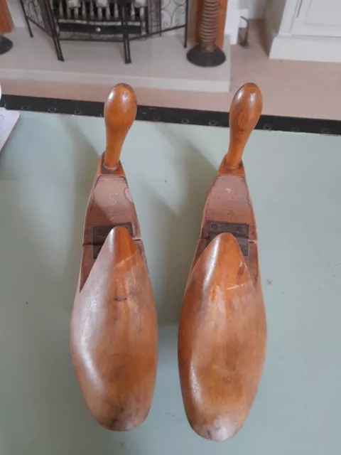 Pair of Vintage Wooden Shoe Lasts Size 3/4