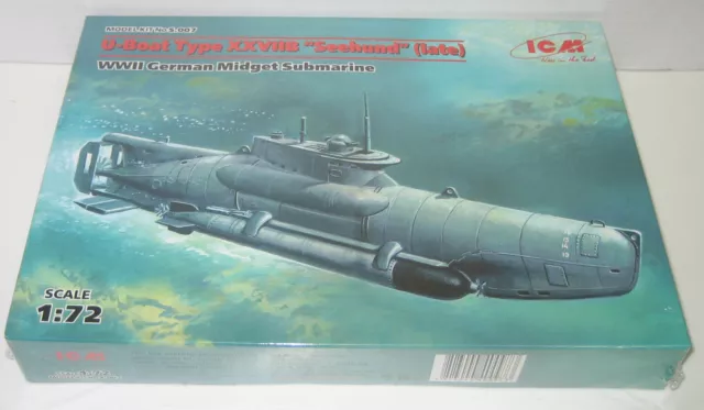ICM S007 1/72 WWII German Midget Submarine U-Boat Type XXVIIB Seehund (late)
