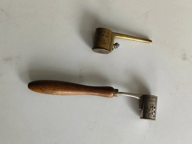Kit De 14 Cuillères Doseuses Double Dosette – Poudre Noire Et Semoule – Pour Remington 1858 Cal.36