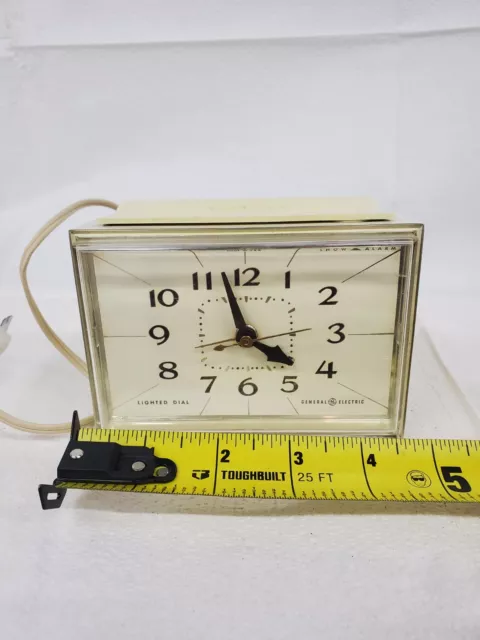 Vintage General Electric alarm clock old school electric clock tested