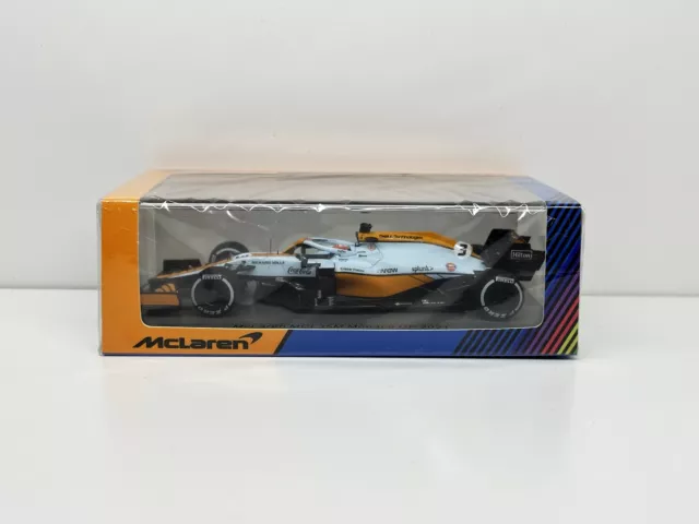 1:43 - Spark - S7678 McLaren MCL35M Mercedes F1 Gulf Retro  //  5 B 962