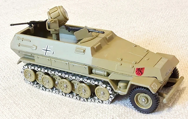 Solido Hanomag SdKfz 251/1 Semi-chenillé 1:50 - Figurines Métal - Occasion