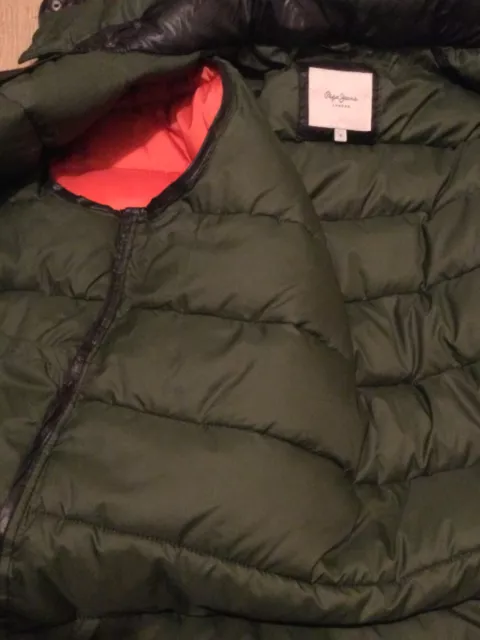 Joli doudoune à capuche « Pepe Jeans »  pour homme , taille M, comme neuve!