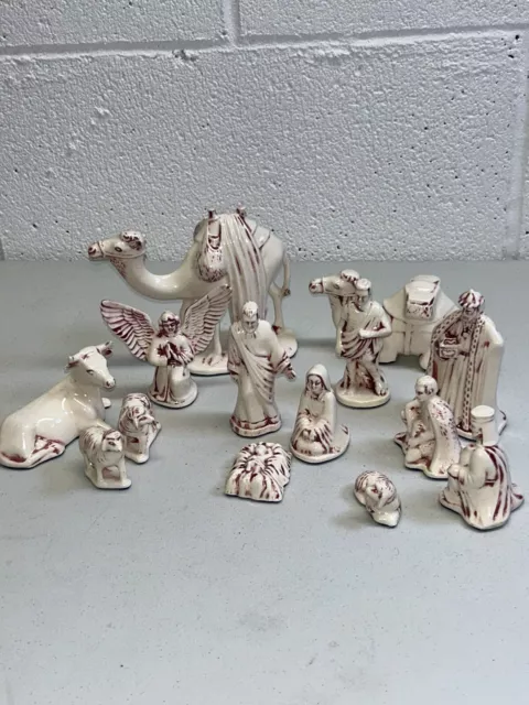 Vintage MCM White Small Nativity 14 Piece Kitsch Ceramic Christmas Set Jesus