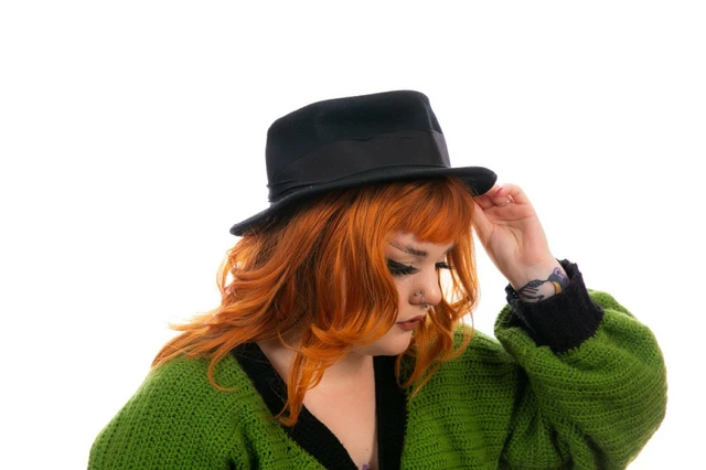 Cappello vintage in torta di maiale nero fatto a mano taglia S - stocca morta vintage 100% lana