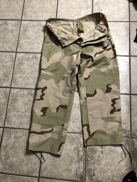 MILITARY ECWCS PANTS GORE-TEX COLD WEATHER DESERT CAMO Med Reg. NWOT