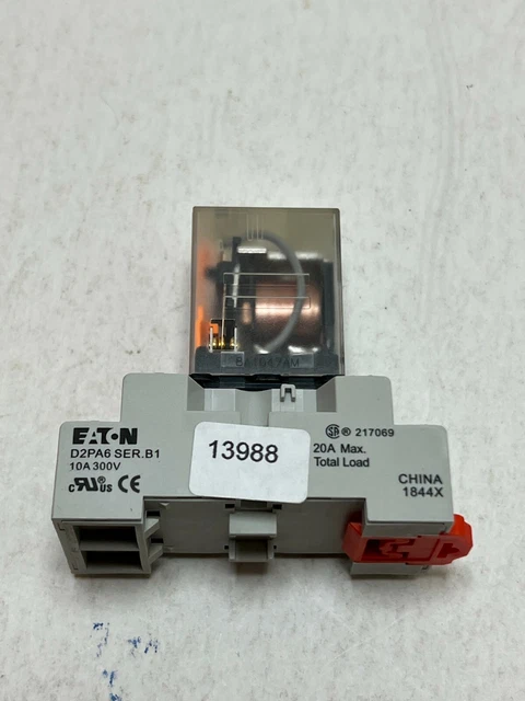 Eaton D2PA6 Series B1 10A 300V With D2RR2A Coil 120 Vac Control Relays CR2