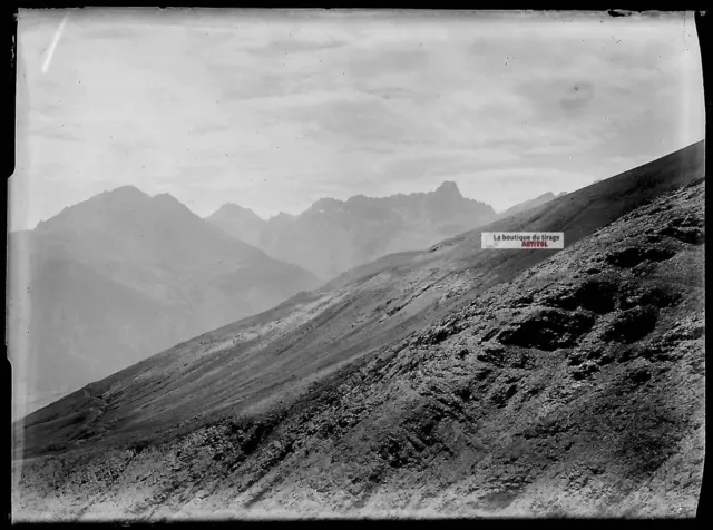 Plaque verre photo ancienne négatif noir et blanc 6x9 cm paysage Alpes montagne