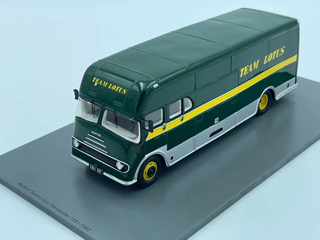 Spark S6003 Bedford Team Transporter Lotus 1961-63 1.43