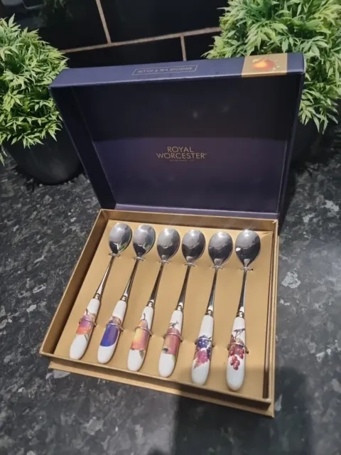 New Royal Worcester, Evesham Gold, New Boxed Set Of 6 Long  Tea Spoons