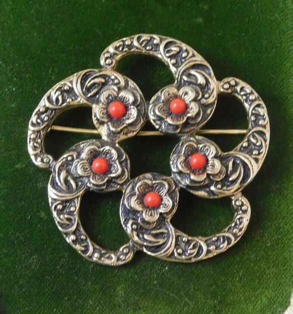 Broche Vintage Années 80 Dorée - Aiguille à Visser Pour Foulard Ou Vêtement - Motif Fleur
