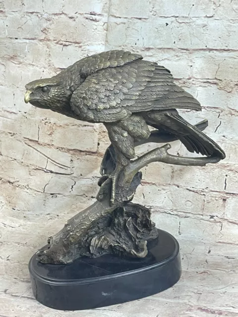 Art Deco Sculpture Large Sitting Eagle Hawk Falcon Bronze Statue Home Decoration