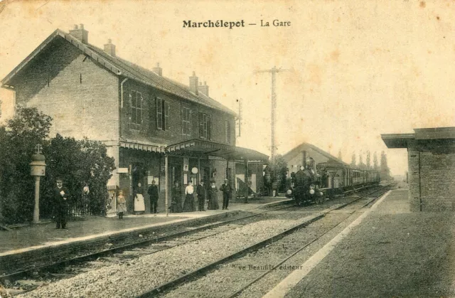 Carte MARCHELEPOT La Gare Train et passagers sur le quai