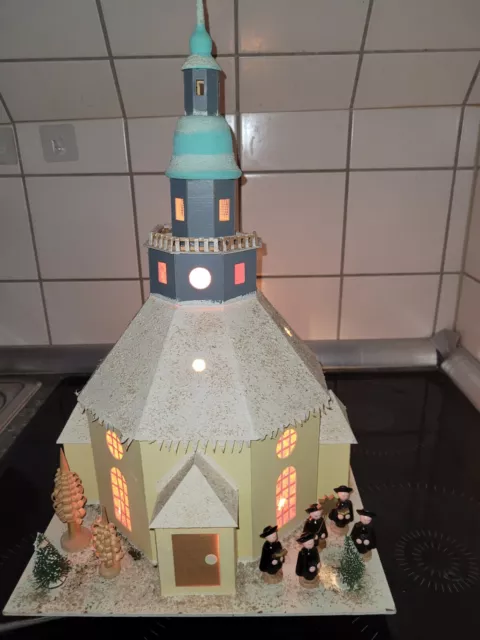 Altes Lichterhaus Seiffener Kirche mit Beleuchtung Erzgebirge alt