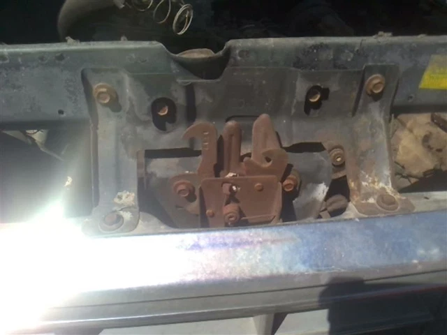LATCH ASSEMBLY ONLY! Hood Fits 73-79 FORD F100 PICKUP 1508137